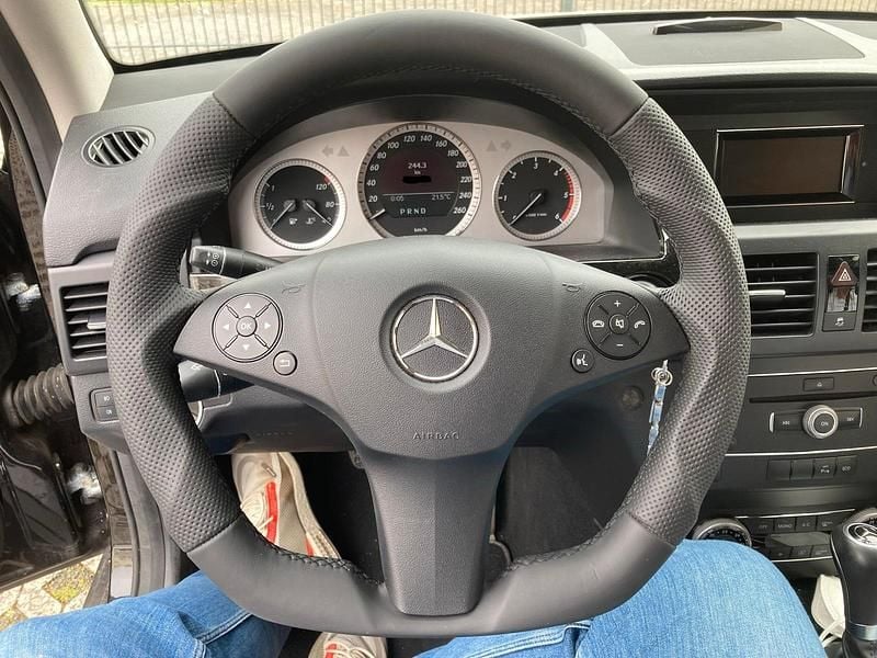 Gebraucht Mercedes GLK220 170 PS (125 kW) 2012 Schwarz SUV