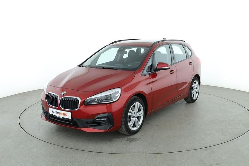 Rot Gebraucht 2019 BMW 218 Active Tourer Advantage Van / Kleinbus | 16.700 € (Fairer Preis) - Bild 1/3