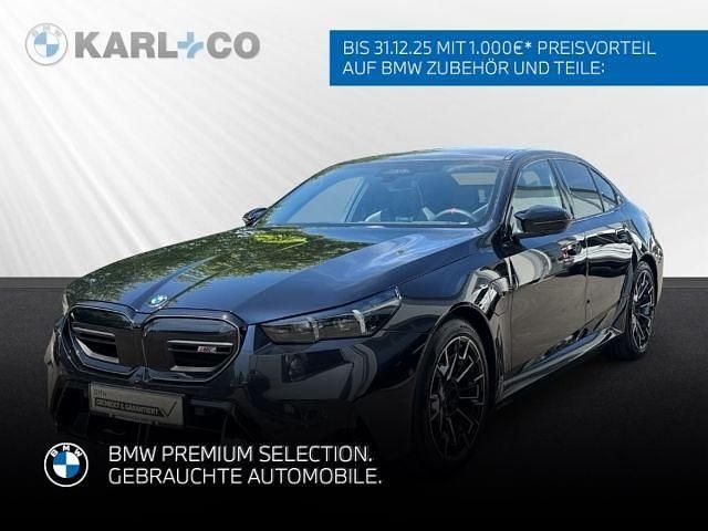 Carbonschwarz metallic Gebraucht 2025 BMW M5 Performance Limousine | 135.790 € (Fairer Preis) - Bild 1/4