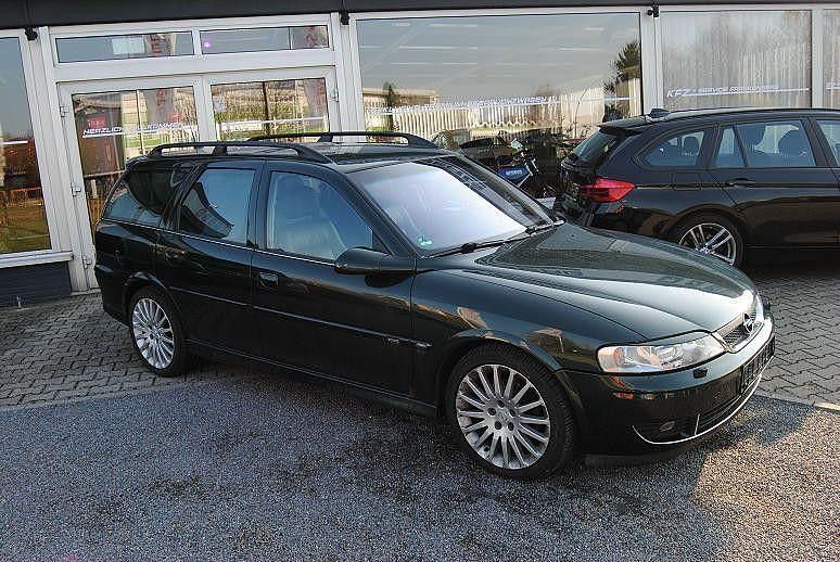 Gebraucht Opel Vectra Sport 147 PS (108 kW) 2000 Grün Kombi