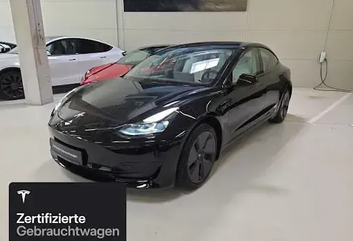 Gebraucht Tesla Model 3 RWD 205 kW (279 PS) 2021 Schwarz Limousine