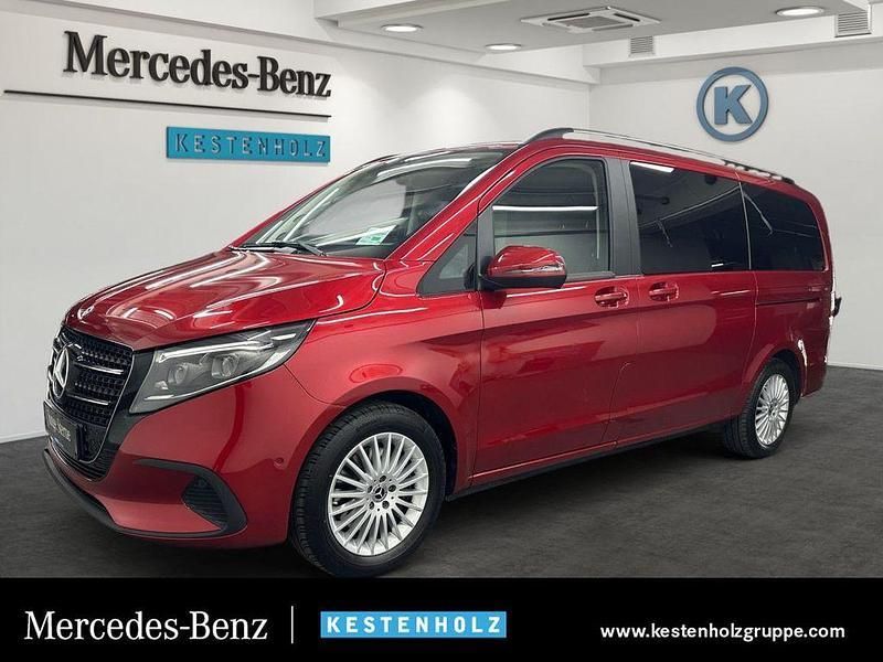 Rot Gebraucht 2024 Mercedes V220 Style Van / Kleinbus | 64.990 € - Bild 1/4
