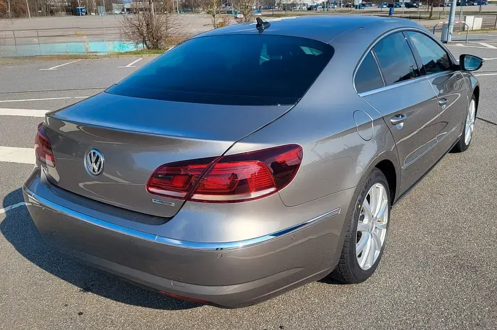 Gebraucht VW CC 140 PS (102 kW) 2013 Silber Limousine