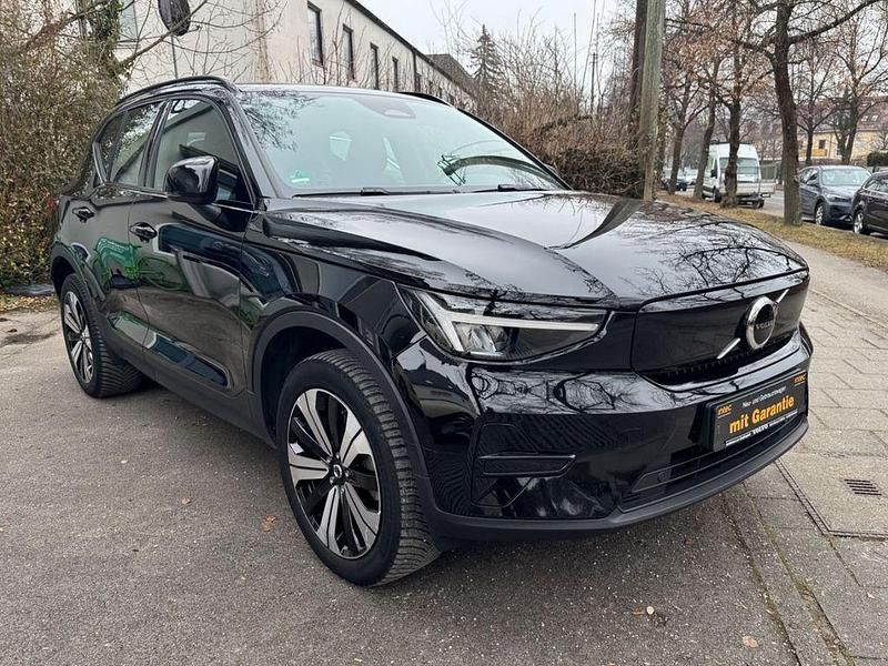 Gebraucht Volvo XC40 Plus 169 kW (231 PS) 2023 Schwarz SUV