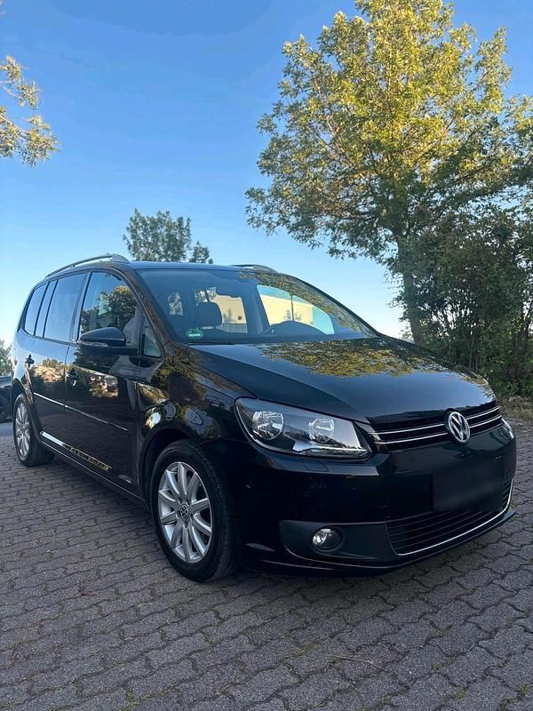 Gebraucht VW Touran Style 140 PS (102 kW) 2012 Schwarz Van / Kleinbus
