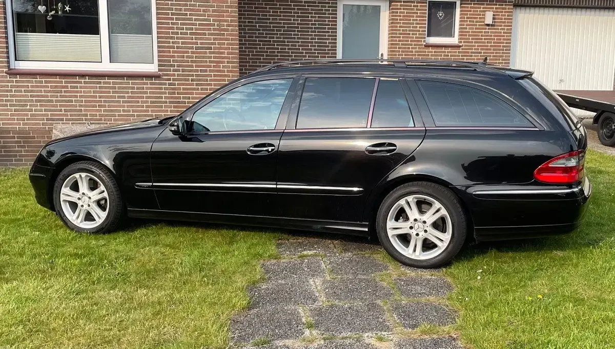 Gebraucht Mercedes E280 Avantgarde 231 PS (169 kW) 2007 Schwarz Kombi