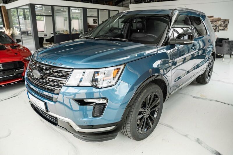 Blau Gebraucht 2018 Ford Explorer XLT SUV | 31.600 € (Fairer Preis) - Bild 1/4