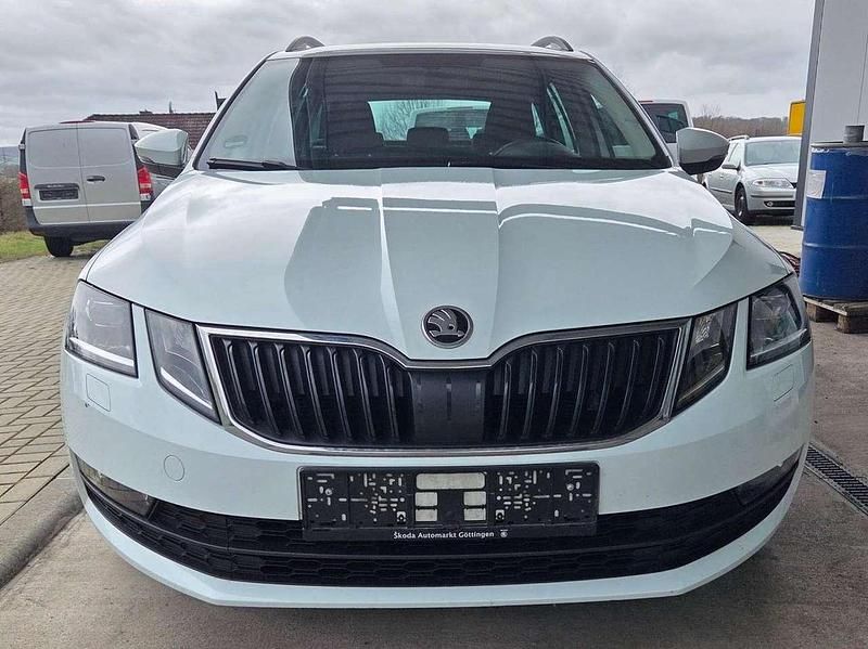 Gebraucht Skoda Octavia 116 PS (85 kW) 2018 Weiß Kombi
