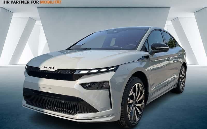 Grau Neu 2025 Skoda Enyaq iV SportLine SUV | 60.390 € (Teuer) - Bild 1/4