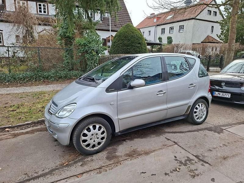 Gebraucht Mercedes A160 Elegance 102 PS (75 kW) 2002 Silber Limousine