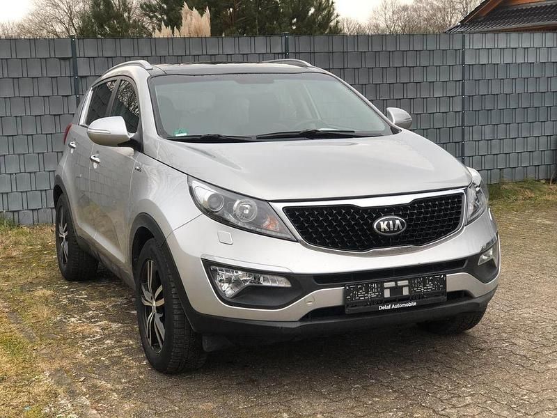Silber Gebraucht 2014 Kia Sportage Spirit SUV | 14.700 € (Fairer Preis) - Bild 1/4