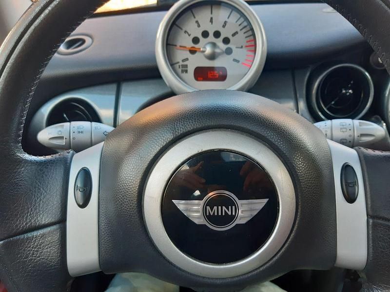 Gebraucht Mini Cooper 116 PS (85 kW) 2002 Schwarz Kleinwagen