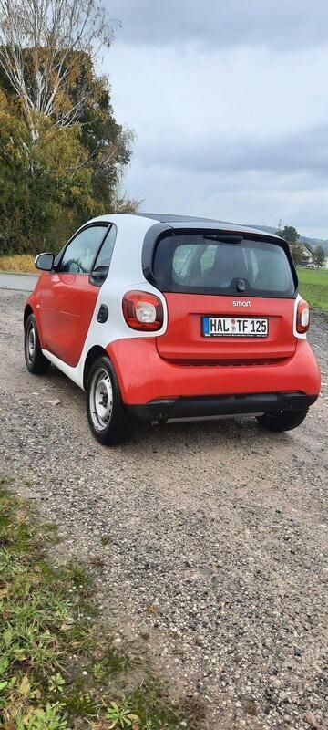 Rot Gebraucht 2017 Smart ForTwo Coupé Passion Coupé | 7.800 € (Guter Preis) - Bild 1/4