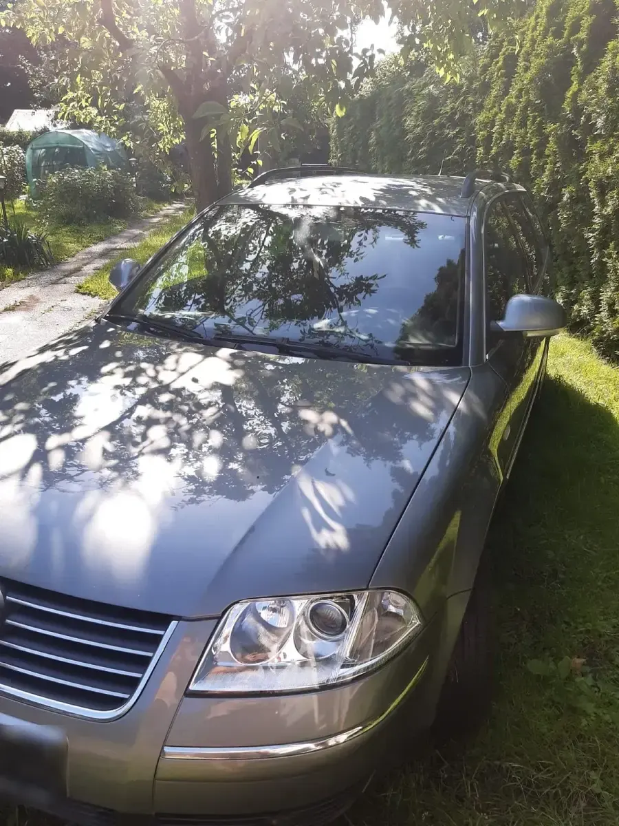 Gebraucht VW Passat 131 PS (96 kW) 2003 Grau Kombi