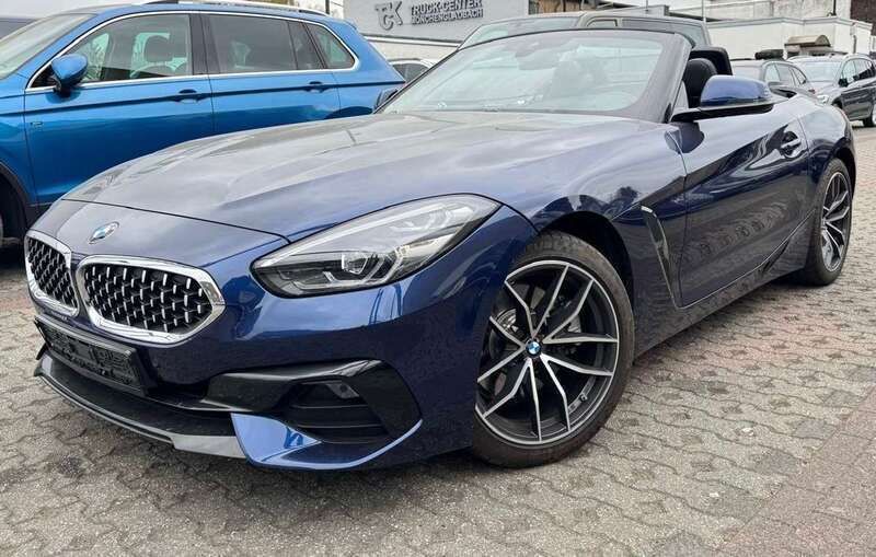 Blau Gebraucht 2020 BMW Z4 Shadowline Cabrio | 37.648 € (Guter Preis) - Bild 1/4