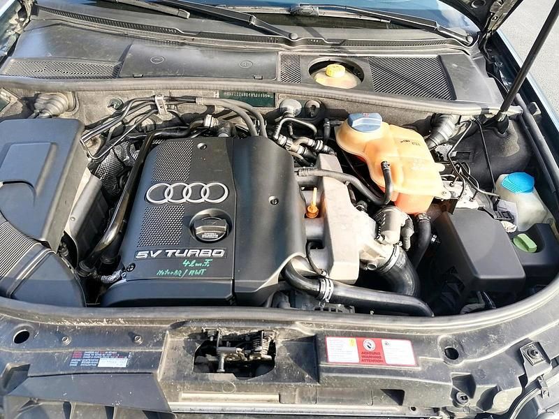 Gebraucht Audi A6 150 PS (110 kW) 2001 Grün Limousine