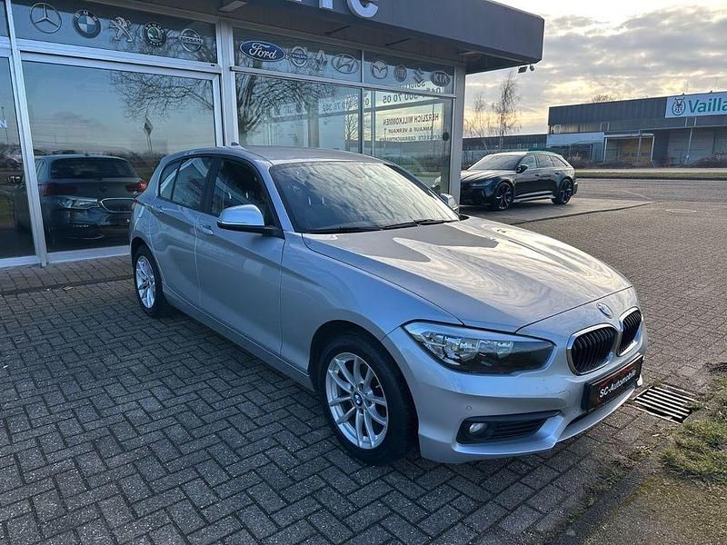 Gebraucht BMW 118 Performance 136 PS (100 kW) 2015 Silber Kleinwagen