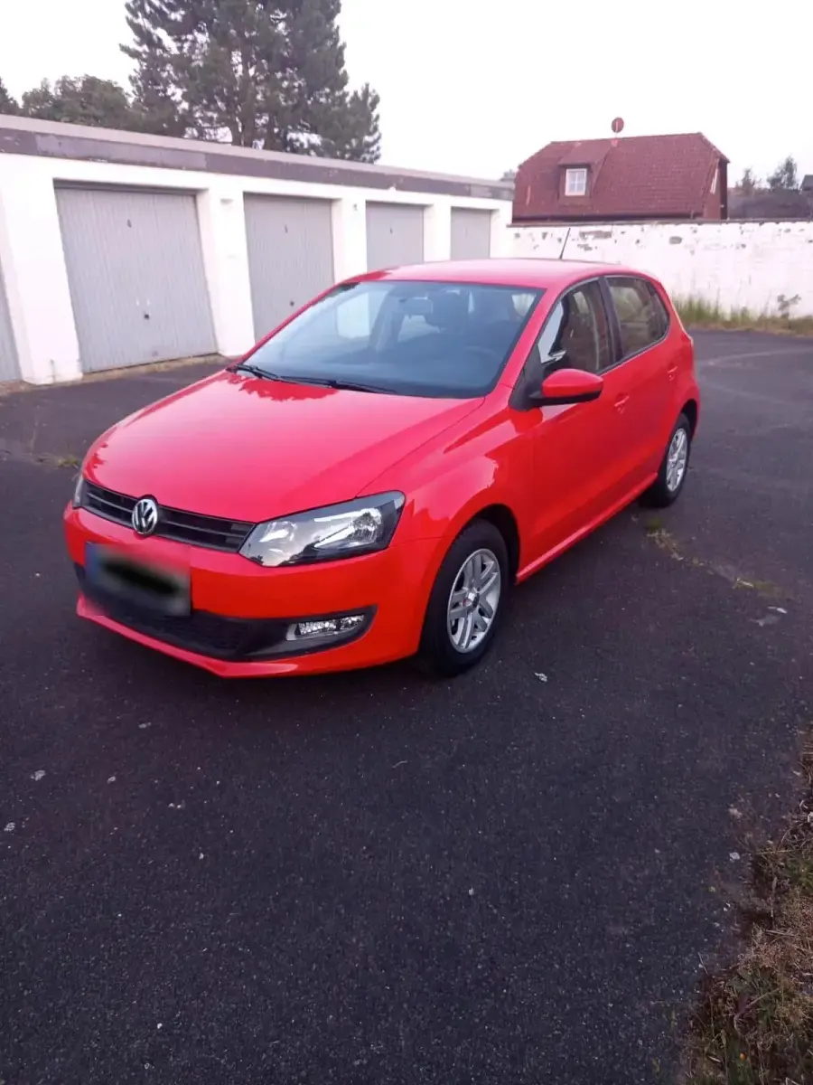 Gebraucht VW Polo 75 PS (55 kW) 2009 Rot Kleinwagen