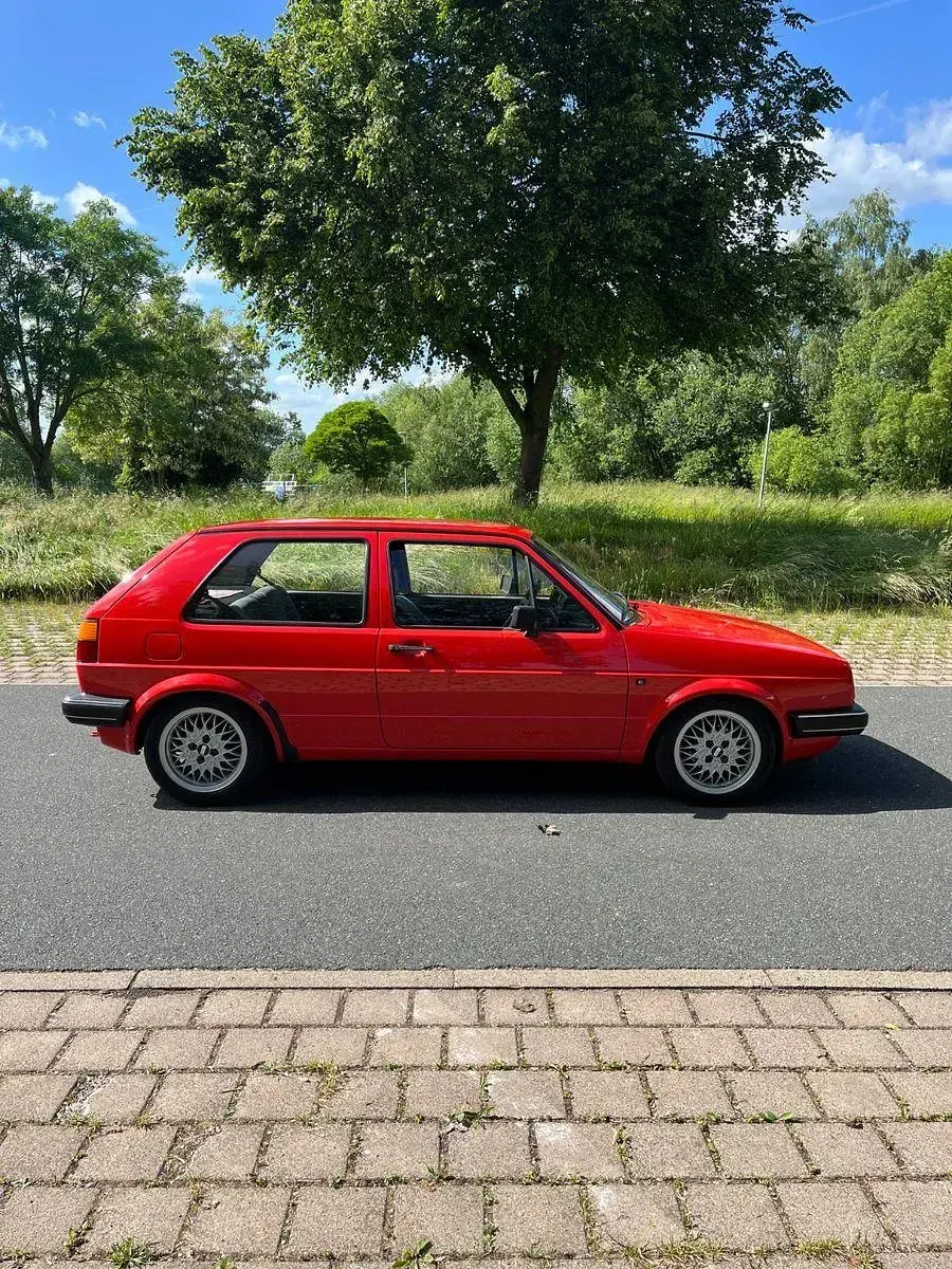 Gebraucht VW Golf II 54 PS (39 kW) 1985 Rot Kleinwagen