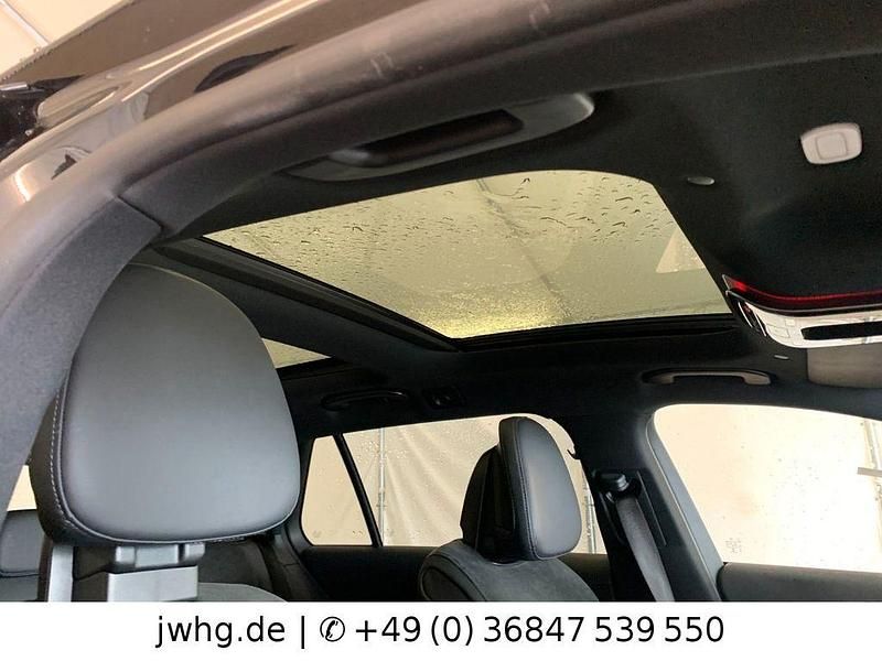 Gebraucht Mercedes C300e AMG 313 PS (230 kW) 2022 Obsidianschwarz Kombi