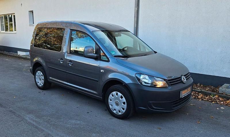 Usata VW Caddy 102 CV (75 kW) 2014 Grigio Monovolume