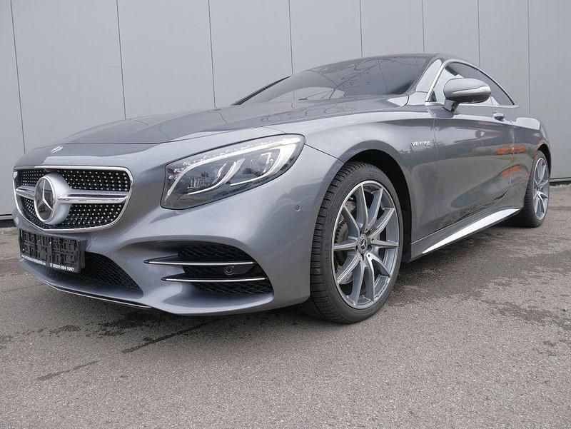 Selenitgrau Gebraucht 2018 Mercedes S560 AMG line Limousine | 69.550 € - Bild 1/4