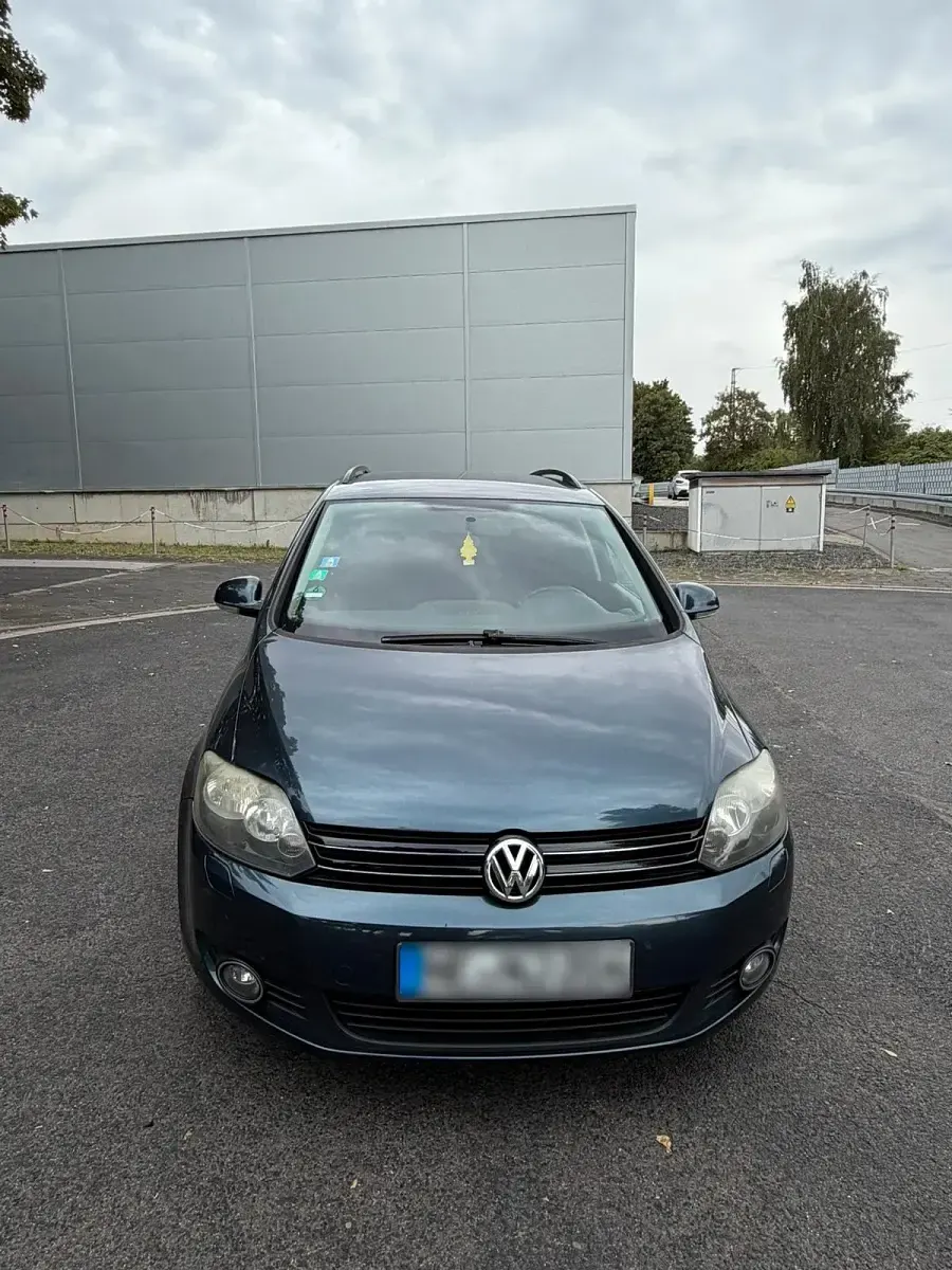 Gebraucht VW Golf Plus Cross 105 PS (77 kW) 2009 Andere farben Kleinwagen