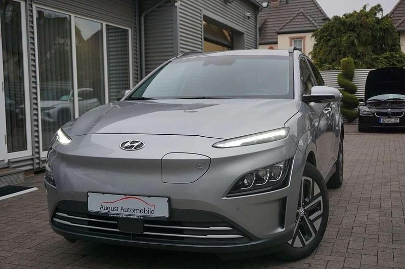 Silber Gebraucht 2023 Hyundai Kona SUV | 18.470 € (Fairer Preis) - Bild 1/3