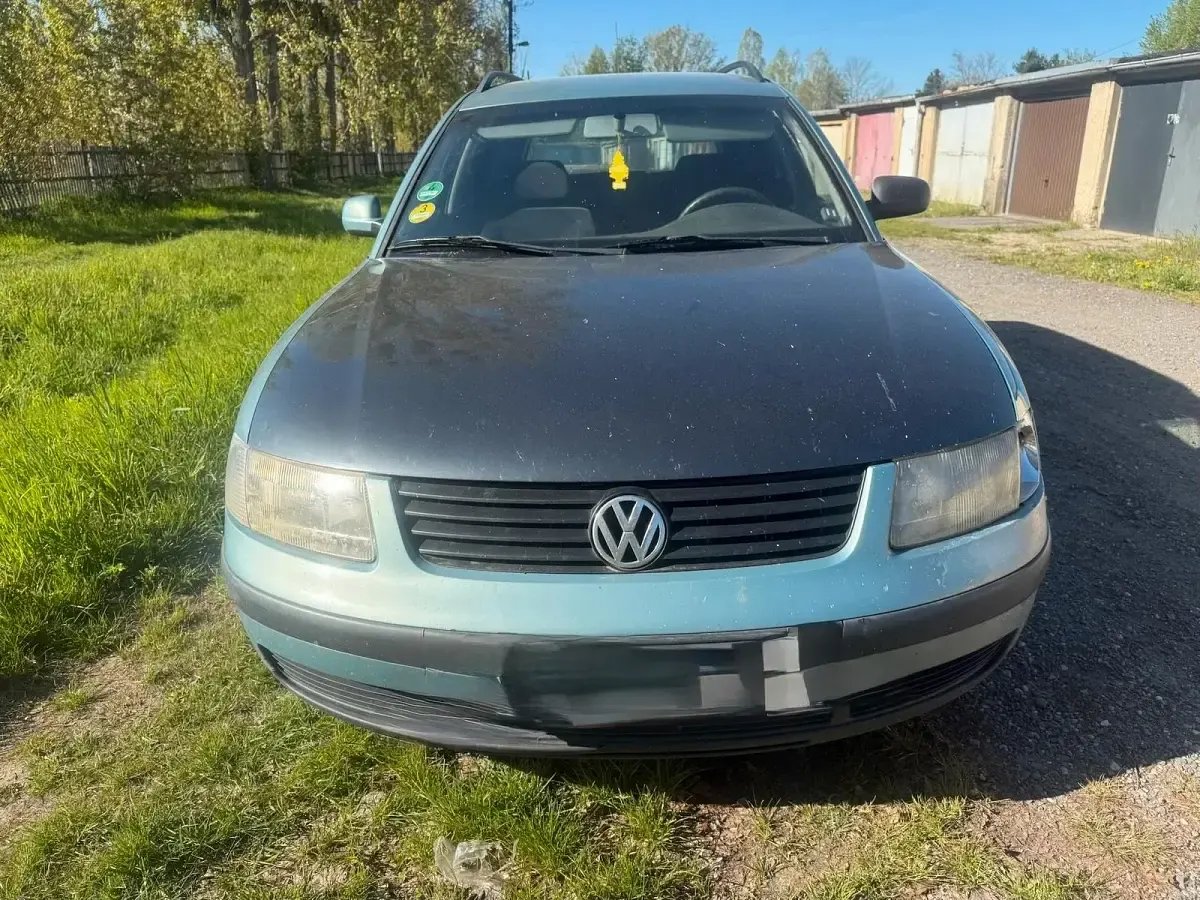 Brugt VW Passat 2000 Blå Hatchback