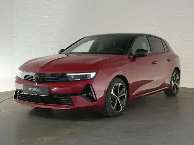 Gebraucht Opel Astra 145 PS (106 kW) 2024 Rot Kleinwagen
