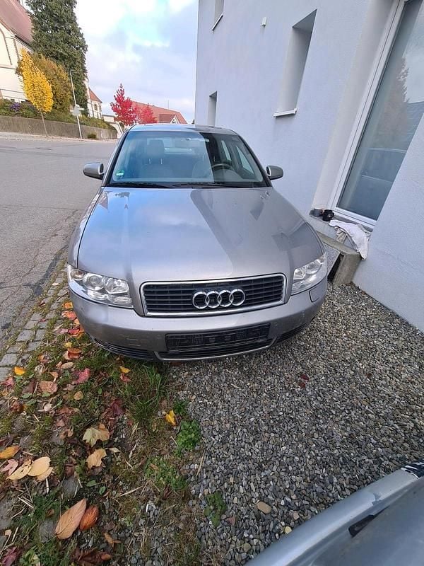 Gebraucht Audi A4 170 PS (125 kW) 2002 Silber Limousine