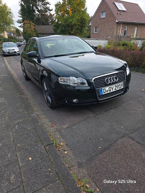 Grün Gebraucht 2007 Audi A4 Ambiente Limousine | 3.750 € (Guter Preis) - Bild 1/4