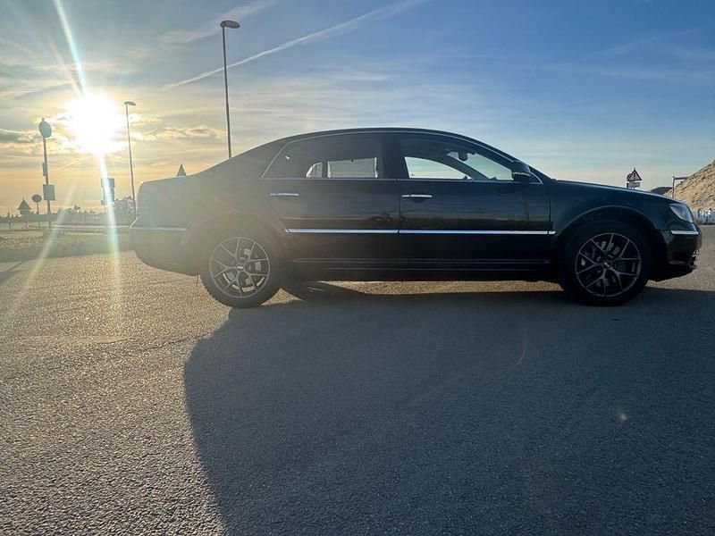 Gebraucht VW Phaeton 239 PS (175 kW) 2012 Schwarz Limousine