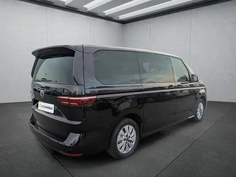 Gebraucht VW Multivan 150 PS (110 kW) 2024 Schwarz Van / Kleinbus
