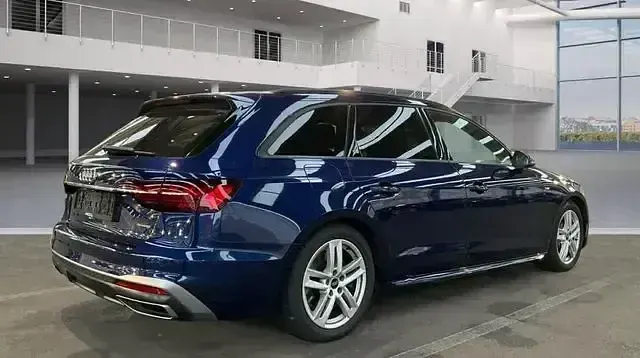 Gebraucht Audi A4 S-Line 286 PS (210 kW) 2022 Navarrablau Kombi