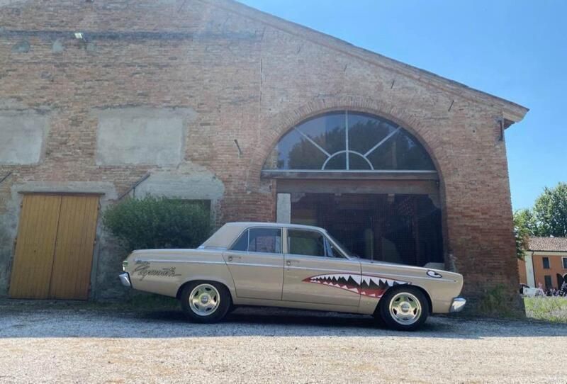 Beige Gebraucht 1966 Plymouth Valiant Limousine | 11.900 € - Bild 1/4