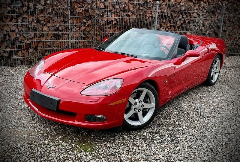 Rot Gebraucht 2006 Corvette C6 Cabrio | 37.900 € (Teuer) - Bild 1/3