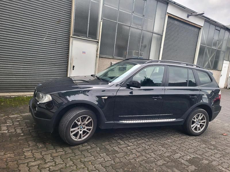 Schwarz Gebraucht 2007 BMW X3 SUV | 4.000 € (Guter Preis) - Bild 1/4