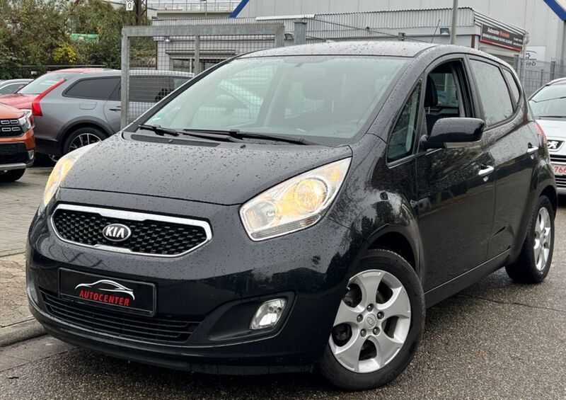 Schwarz Gebraucht 2015 Kia Venga FIFA World Cup Edition Kleinwagen | 5.900 € (Guter Preis) - Bild 1/4