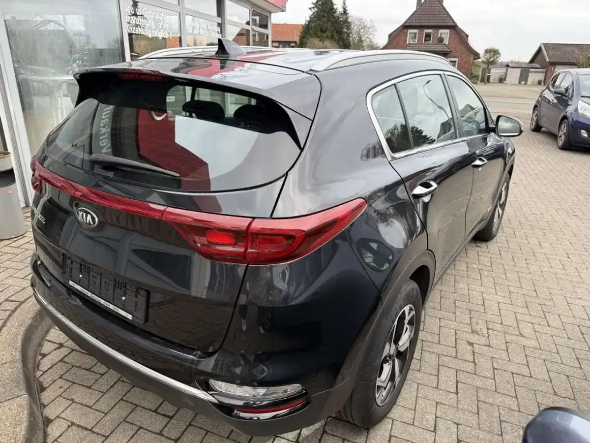 Gebraucht Kia Sportage Vision 136 PS (100 kW) 2019 Schwarz SUV