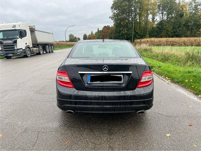 Gebraucht Mercedes C350 AMG 231 PS (169 kW) 2010 Schwarz Limousine