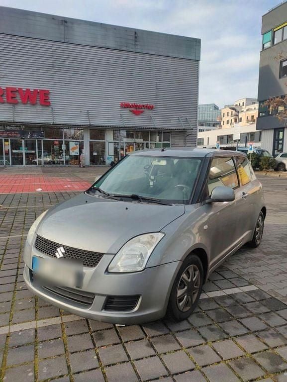 Grau Gebraucht 2010 Suzuki Swift Sport Kleinwagen | 2.398 € (Fairer Preis) - Bild 1/4
