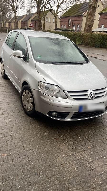 Gebraucht VW Golf VI 140 PS (102 kW) 2008 Silber Kleinwagen