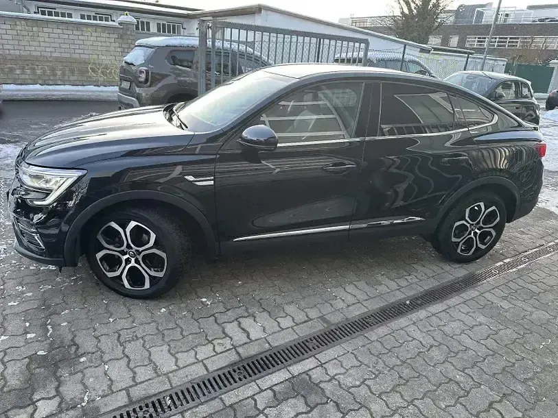Gebraucht Renault Arkana Techno 140 PS (102 kW) 2023 Schwarz SUV