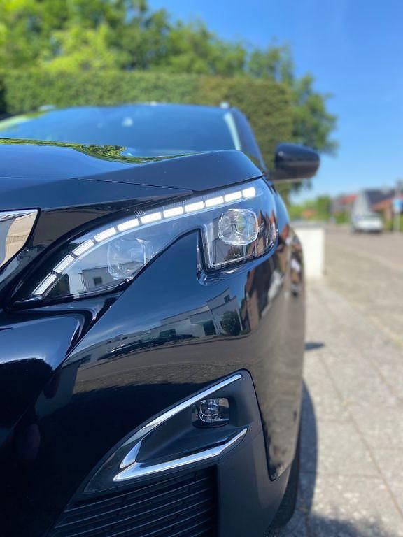 Gebraucht Peugeot 3008 Allure 131 PS (96 kW) 2017 Schwarz SUV