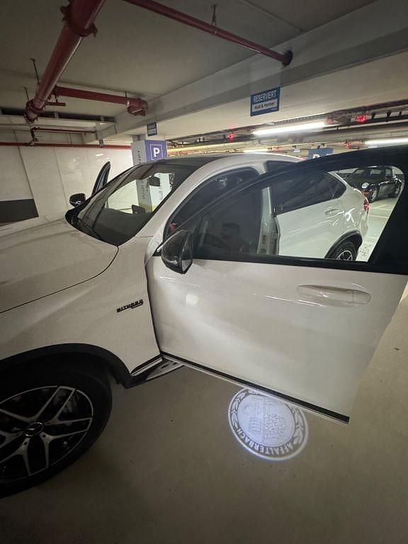 Gebraucht Mercedes GLC43 AMG AMG 367 PS (269 kW) 2019 Weiß Coupé