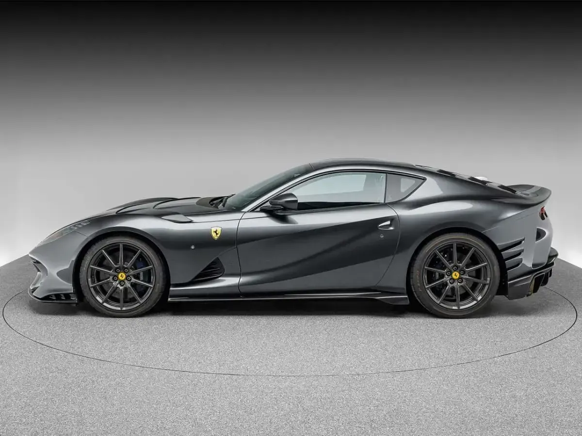 Second-hand Ferrari 812 825 CP (606 kW) 2022 Gri Coupe
