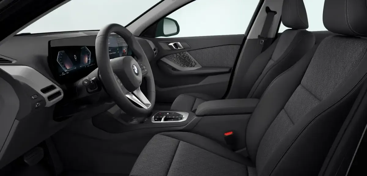 Gebraucht BMW 120 Shadowline 163 PS (119 kW) 2025 Schwarz Kleinwagen