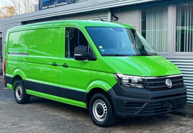 Grün Gebraucht 2018 VW Crafter Van | 19.445 € (Superpreis) - Bild 1/4