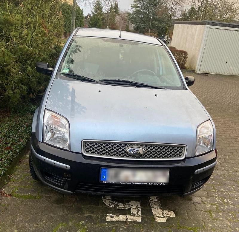 Blau Gebraucht 2005 Ford Fusion Van / Kleinbus | 1.800 € (Fairer Preis) - Bild 1/4